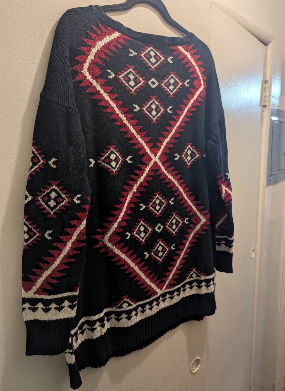 Ralph Lauren Black Aztec-Pattern Tunic Sweater w/ Red Accents Long Sleeves- L - Picture 8 of 15